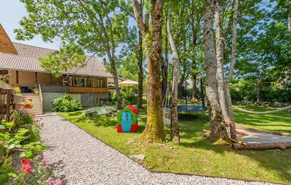 Lika Holiday Home Mazini Gračac Villa