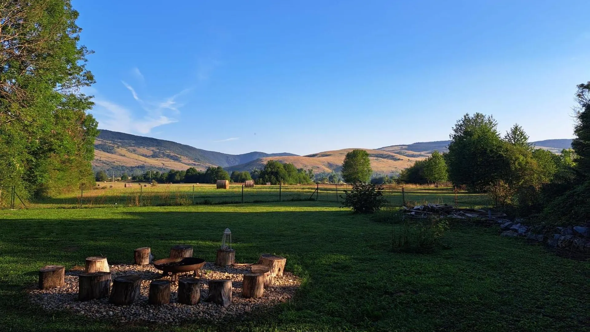 Vila Lika Holiday Home Mazini